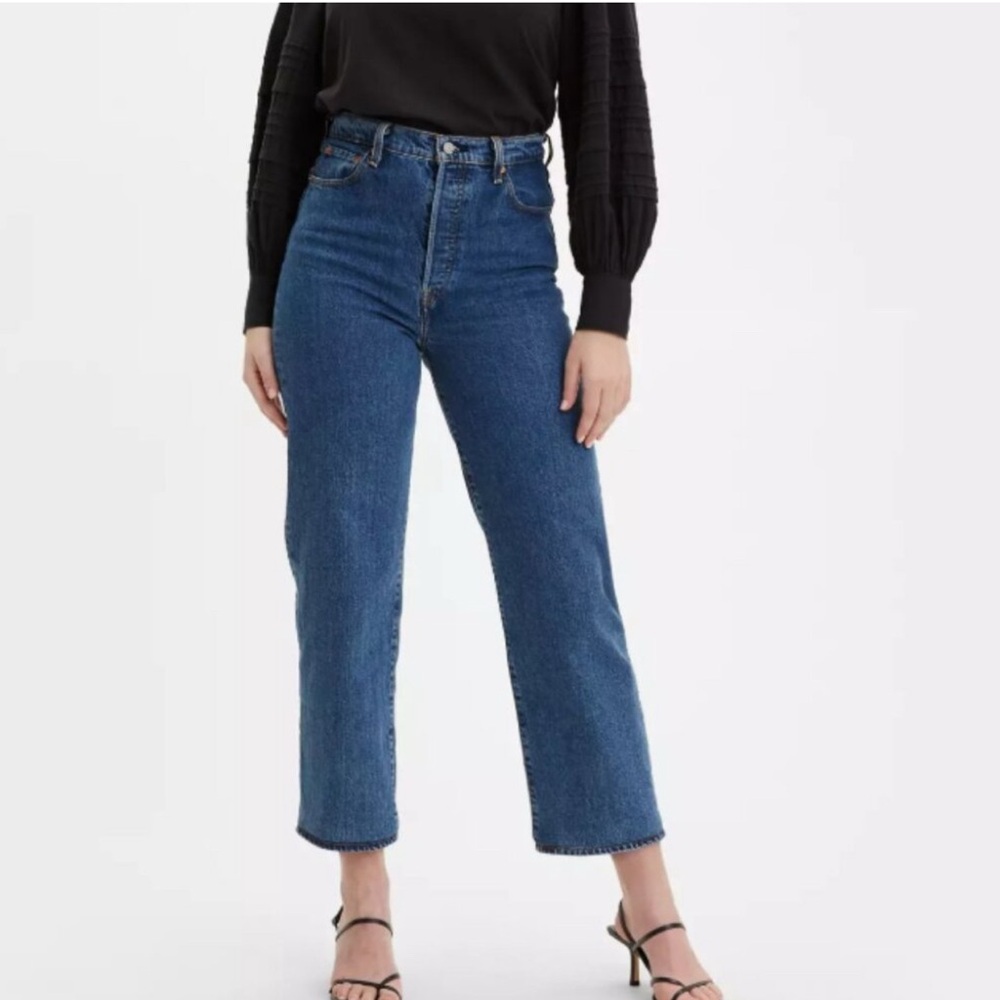 Levi's rib cage straight